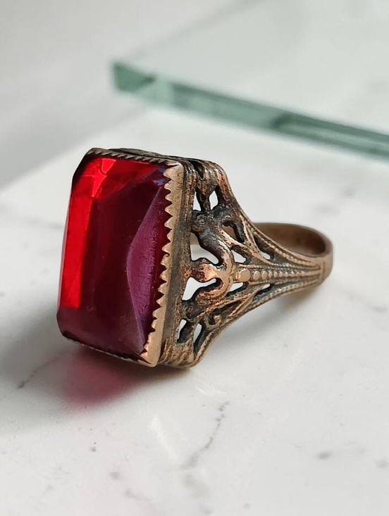 Antique Jewelry - Antique Victorian Gold Filled Red Ruby Glass Stone Ring